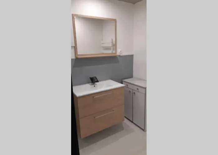 De La Grange Nyaraló Ruillé-en-Champagne